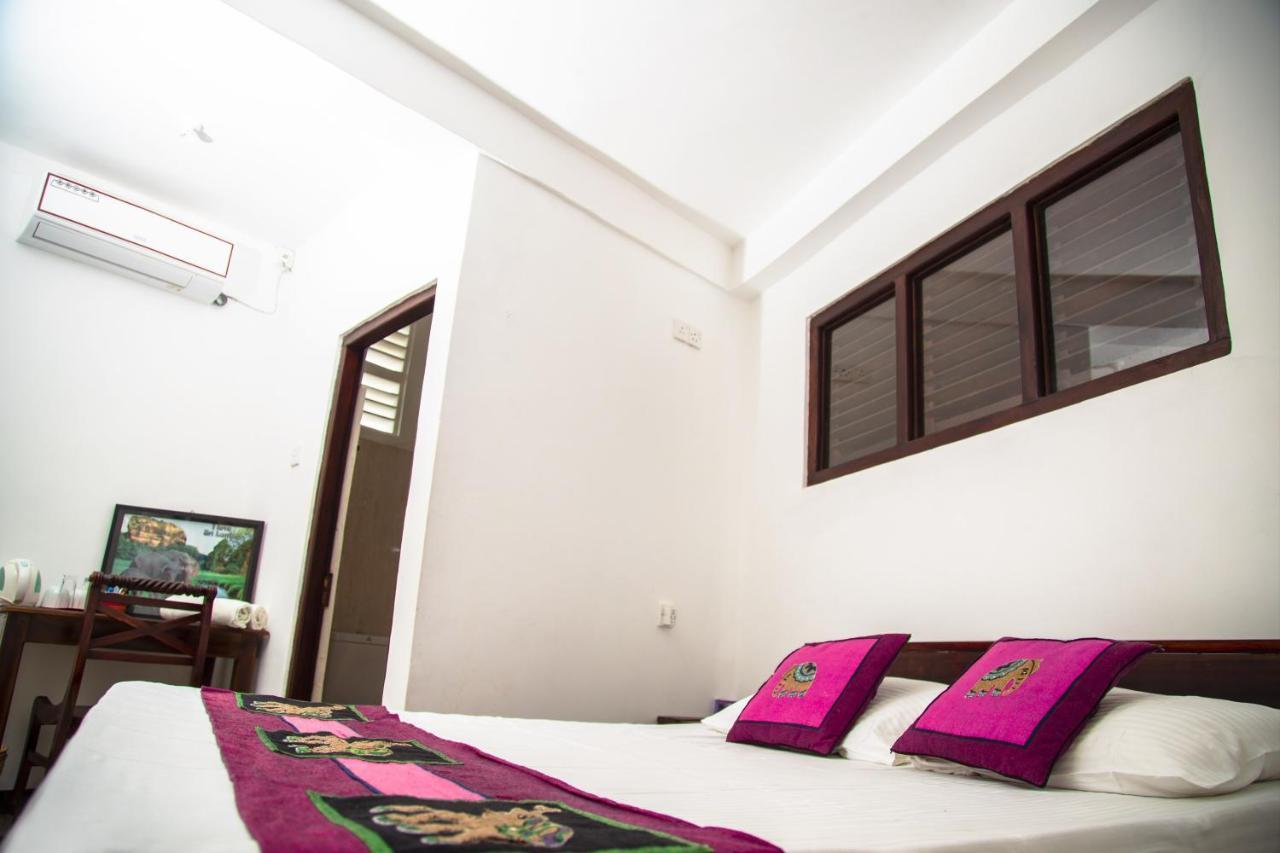 D Family Resort Anuradhapura Luaran gambar